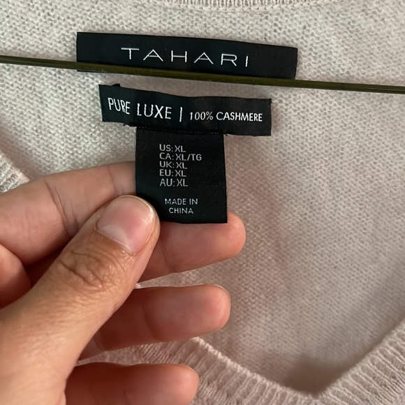 Tahari pure luxe 100% cashmere sweater - Picture 2 of 4